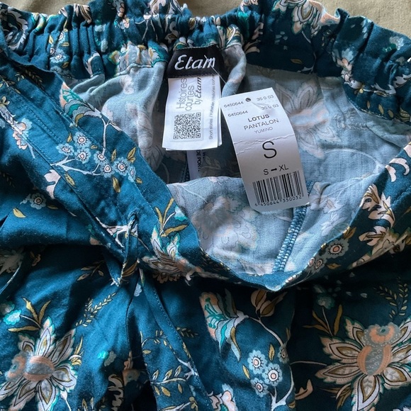 Etam floral pants size small - Picture 12 of 13